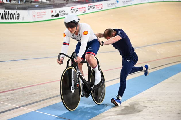2026 UEC Track Elite European Championships Picture by Olly Hassell SWpix.com - 03 02 2026 - Cycling - 2026 UEC Track Elite European Championships - Konya Velodrome, Konya, Türkiye - Men s Sprint Qualifying - Matthew Richardson (Great Britain) Copyright: x xSWpix.comx(t axPhotographyxHubxLtd)xOllyxHassell SWpix.comx SWP-3177-0479
