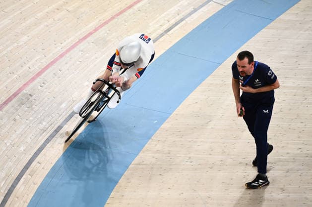 2026 UEC Track Elite European Championships Picture by Olly Hassell SWpix.com - 03 02 2026 - Cycling - 2026 UEC Track Elite European Championships - Konya Velodrome, Konya, Türkiye - Men s Individual Pursuit Qualifying - Tim Shoreman (Great Britain) Copyright: x xSWpix.comx(t axPhotographyxHubxLtd)xOllyxHassell SWpix.comx SWP-3177-0511