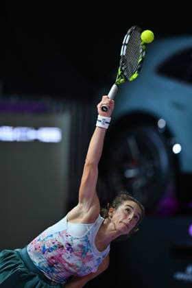 Transylvania Open 2026 - WTA, Tennis Damen 250 Tournament - Day 4 - Lucia Bronzetti v Anastasia Potapova Lucia Bronzetti of Italy competes in the first round of the Transylvania Open 2026, a WTA250 Tournament, against Anastasia Potapova of Austria, at BT Arena in Cluj-Napoca, Romania, on February 23, 2026. Cluj Napoca Romania  Copyright: xAlexxNicodimx originalFilename:nicodim-transylv260203_npQuU.jpg