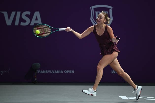Transylvania Open 2026 - WTA, Tennis Damen 250 Tournament - Day 4 - Lucia Bronzetti v Anastasia Potapova Anastasia Potapova of Austria competes in the first round of the Transylvania Open 2026, a WTA250 Tournament, against Lucia Bronzetti of Italy, at BT Arena in Cluj-Napoca, Romania, on February 23, 2026. Cluj Napoca Romania  Copyright: xAlexxNicodimx originalFilename:nicodim-transylv260203_npngU.jpg