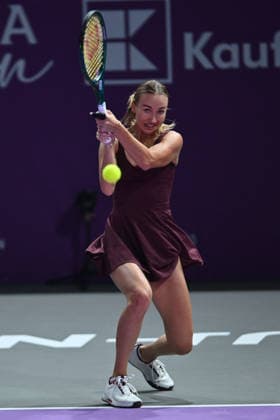 Transylvania Open 2026 - WTA, Tennis Damen 250 Tournament - Day 4 - Lucia Bronzetti v Anastasia Potapova Anastasia Potapova of Austria competes in the first round of the Transylvania Open 2026, a WTA250 Tournament, against Lucia Bronzetti of Italy, at BT Arena in Cluj-Napoca, Romania, on February 23, 2026. Cluj Napoca Romania  Copyright: xAlexxNicodimx originalFilename:nicodim-transylv260203_np7VB.jpg