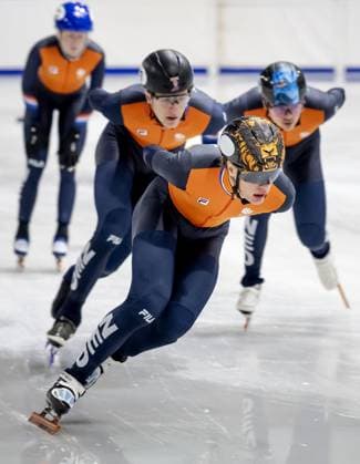 MILAN - Jens van t Wout training at the Milan Ice Skating Area. The short track speed skaters are preparing for their participation in the Winter Olympics. ROBIN VAN LONKHUIJSEN ANP netherlands out - belgium out Milaan xVIxxIVx 549543515 originalFilename: 549543515.jpg