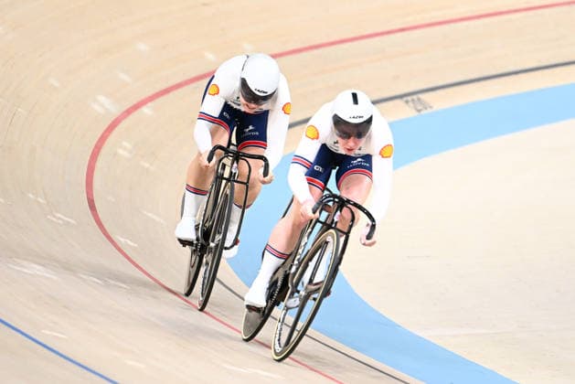2026 UEC Track Elite European Championships Picture by Olly Hassell SWpix.com - 03 02 2026 - Cycling - 2026 UEC Track Elite European Championships - Konya Velodrome, Konya, Türkiye - Women™s Sprint - For Gold - Sophie Capewell (Great Britain), Emma Finucane (Great Britain) Konya Konya Velodrome Türkiye Copyright: x xSWpix.comx(t axPhotographyxHubxLtd)xOllyxHassell SWpix.comx SWP-3177-0623