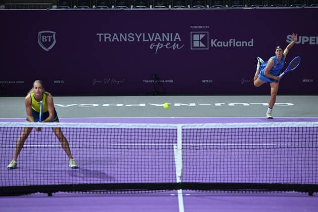 Transylvania Open 2026 - WTA, Tennis Damen 250 Tournament - Day 4 - Anna Bondar Greet Minnen v Anna Bondar Greet Minnen Anna Bondar and Greet Minnen compete in the first round of the Transylvania Open 2026, a WTA250 Tournament, against Kaja Juvan and Maja Chawalinska at BT Arena in Cluj-Napoca, Romania, on February 03, 2026. Alex Nicodim Imago Images Copyright: xAlexxNicodimx