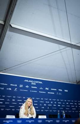 MILANO CORTINA 2026 - OLYMPISCHE WINTERSPIELE - CORTINA D™AMPEZZO - LINDSEY VONN PRESSEKONFERENZ ** NUR FÜR REDAKTIONELLE ZWECKE ** EDITORIAL USE ONLY **<p>03 02 2026-Cortina d™Ampezzo: Olympische Winterspiele Milano Cortina 2026 VMMC im Foto: US-Superstar Lindsey Vonn (Ski-Alpin) während einer Pressekonferenz im Medienzentrum. ( Italien Venetien Cortina d™Ampezzo Copyright: SaschaxFromm *** MILANO CORTINA 2026 OLYMPIC WINTER GAMES CORTINA D™AMPEZZO LINDSEY VONN PRESS CONFERENCE FOR EDITORIAL PURPOSES ONLY p 03 02 2026 Cortina d™Ampezzo Olympic Winter Games Milano Cortina 2026 VMMC in photo US superstar Lindsey Vonn Alpine skiing during a press conference at the media center Italy Veneto Cortina d™Ampezzo Copyright SaschaxFromm Copyright: SaschaxFromm doc84f1zeb2l6tngqrhrhr ,EDITORIAL USE ONLY