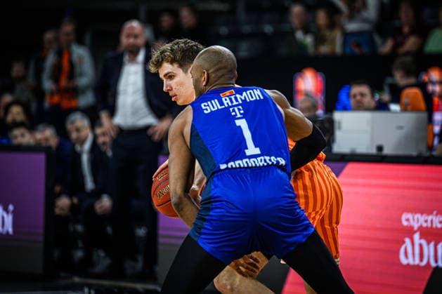 Tobias Jensen ratiopharm ulm and Rasheed Sulaimon Buducnost VOLI Podgorica battle for the ball during the Basketball Eurocup match between ratiopharm ulm and Buducnost VOLI Podgorica at ratiopharm Arena on February 3, 2026 in Neu Ulm, Germany Photo by Harry Langer DeFodi Images