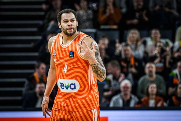 Christopher Ledlum ratiopharm ulm gestures during the Basketball Eurocup match between ratiopharm ulm and Buducnost VOLI Podgorica at ratiopharm Arena on February 3, 2026 in Neu Ulm, Germany Photo by Harry Langer DeFodi Images