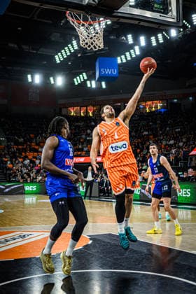 Jerry Boutsiele Buducnost VOLI Podgorica and Christopher Ledlum ratiopharm ulm battle for the ball during the Basketball Eurocup match between ratiopharm ulm and Buducnost VOLI Podgorica at ratiopharm Arena on February 3, 2026 in Neu Ulm, Germany Photo by Harry Langer DeFodi Images