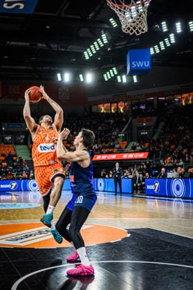 Christopher Ledlum ratiopharm ulm and Nikola Tanaskovic Buducnost VOLI Podgorica battle for the ball during the Basketball Eurocup match between ratiopharm ulm and Buducnost VOLI Podgorica at ratiopharm Arena on February 3, 2026 in Neu Ulm, Germany Photo by Harry Langer DeFodi Images