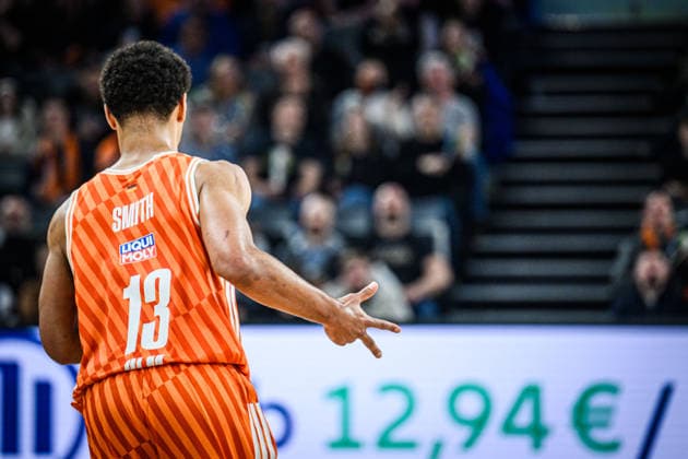 Mark Smith ratiopharm ulm gestures during the Basketball Eurocup match between ratiopharm ulm and Buducnost VOLI Podgorica at ratiopharm Arena on February 3, 2026 in Neu Ulm, Germany Photo by Harry Langer DeFodi Images