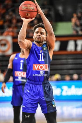 BKT Euro Cup Ratiopharm Ulm against Buducnost VOLI Podgorica, Ratiopharm Arena Ulm 03 02 2026 Yogi Ferrell Buducnost VOLI Podgorica, 11 at free throw Ulm 03 02 2026 17 Matchday BKT EuroCup, Ratiopharm Ulm against Buducnost VOLI Podgorica, Ratiopharm Arena Ulm Copyright: xBEAUTIFULxSPORTS Märklx