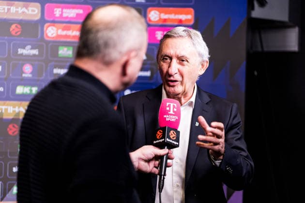 MUNICH, GERMANY - FEBRUARY 04: Svetislav Pesic (Headcoach FC Bayern Muenchen) during pre game interivews before the Turkish Airlines EuroLeague match between FC Bayern Muenchen vs. Paris Basketball at SAP Garden on round 26 of Turkish Airlines EuroLeague on February 04, 2026 in Munich, Germany. Bavaria Germany Copyright: xSteffiexWunderlx