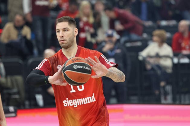 Stefan Jovic FC Bayern Basketball, 16 warming up before the game, GER, FC Bayern Basketball vs Paris Basketball, Basketball, Euroleague, Matchday 26, Season 2025 2026, 03 02 2026, GER, FC Bayern Basketball vs Paris Basketball, Basketball, Euroleague, Matchday 26, Season 2025 2026, 03 02 2026 Munich Copyright: xEibner-Pressefoto JennixMaulx EP_JML