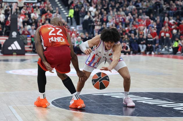 Nadir Hifi Paris Basketball, 02 with Isiaha Mike FC Bayern Basketball, 22 , GER, FC Bayern Basketball vs Paris Basketball, Basketball, Euroleague, Matchday 26, Season 2025 2026, 03 02 2026, GER, FC Bayern Basketball vs Paris Basketball, Basketball, Euroleague, Matchday 26, Season 2025 2026, 03 02 2026 Munich Copyright: xEibner-Pressefoto JennixMaulx EP_JML