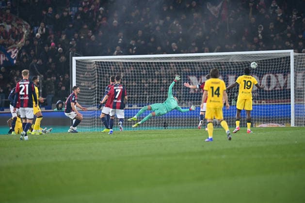 CALCIO - Serie A - Bologna FC vs AC Milan Milan s Ruben Loftus-Cheek scores a goal during Bologna FC vs AC Milan, Italian soccer Serie A match in Bologna, Italy, February 03 2026 Bologna Italy  Copyright: xIPAxSport ABACAx