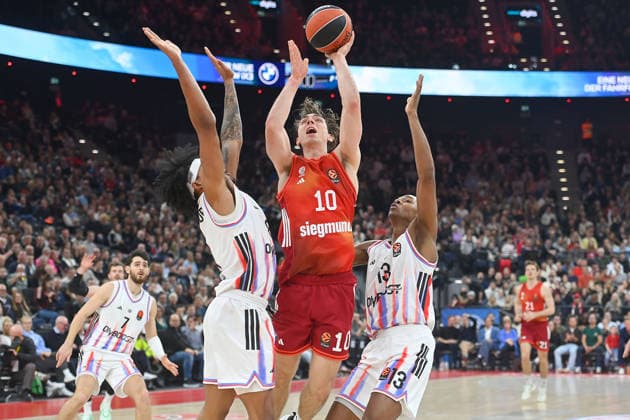 Justinien JESSUP FCB , action,duel against left Jared Rhoden Paris , right Allan Dokossi Paris Basketball Euro League,season 2025 2026, FC Bayern Muenchen Paris Basketball on 03 02 2026 , S A P G A R D EN