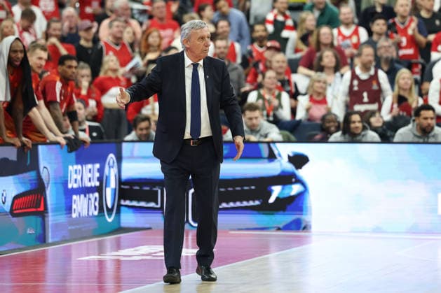 Svetislav Pesic FC Bayern Basketball, Head Coach gesticulates, GER, FC Bayern Basketball vs Paris Basketball, Basketball, Euroleague, Matchday 26, Season 2025 2026, 03 02 2026, GER, FC Bayern Basketball vs Paris Basketball, Basketball, Euroleague, Matchday 26, Season 2025 2026, 03 02 2026 Munich Copyright: xEibner-Pressefoto JennixMaulx EP_JML