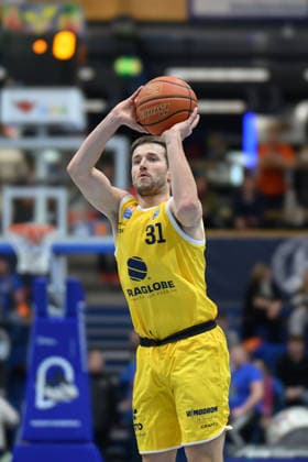 Spencer Reaves MBC, 31 , Syntainics MBC vs Hefte Helfen Bulls Kapfenberg, European North Basketball League 2025 26, Germany, Austria, 03 02 2026 Foto Schulz Weissenfels Stadthalle Sachsen Anhalt Germany