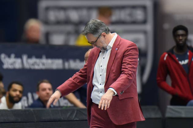 Silvano Poropat MBC, Head Coach, interim , Syntainics MBC vs Hefte Helfen Bulls Kapfenberg, European North Basketball League 2025 26, Germany, Austria, 03 02 2026 Foto Schulz Weissenfels Stadthalle Sachsen Anhalt Germany