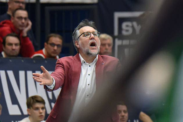 Silvano Poropat MBC, Head Coach, interim , Syntainics MBC vs Hefte Helfen Bulls Kapfenberg, European North Basketball League 2025 26, Germany, Austria, 03 02 2026 Foto Schulz Weissenfels Stadthalle Sachsen Anhalt Germany