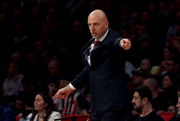 Crvena Zvezda v Hapoel, Euroleague basketball, season 2025 2026, round 26 Belgrade, Serbia. 3rd Feb, 2026. Crvena Zvezda s head coach Sasa Obradovic during Euroleague basketball match between Crvena Zvezda (Red Star) and Hapoel Tel Aviv on January 3. 2026. in Belgrade, Serbia. Belgrade Serbia Copyright: xPedjaxMilosavljevic STARSPORTx
