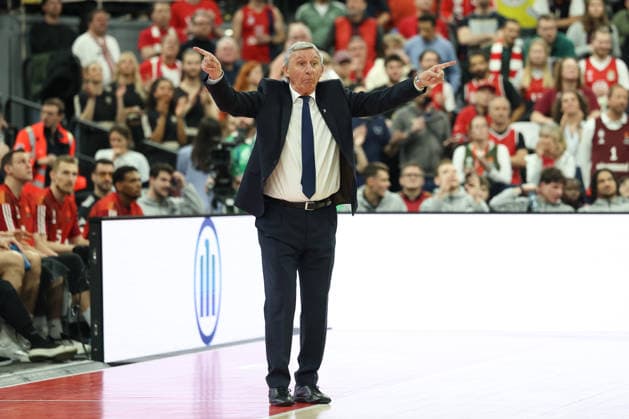 Svetislav Pesic FC Bayern Basketball, Head Coach gesticulates, GER, FC Bayern Basketball vs Paris Basketball, Basketball, Euroleague, Matchday 26, Season 2025 2026, 03 02 2026, GER, FC Bayern Basketball vs Paris Basketball, Basketball, Euroleague, Matchday 26, Season 2025 2026, 03 02 2026 Munich Copyright: xEibner-Pressefoto JennixMaulx EP_JML