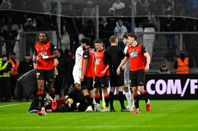 FOOTBALL : Olympique de Marseille VS Stade Rennais FC - Coupe de France - 03 02 2026 Injury Glen Kamara (SRFC) - Coupe de France match between Olympique de Marseille and Stade Rennais FC on February 3, 2026 at the Orange Velodrome Stadium in Marseille. MarseilleFrance  Copyright: xWilliamxCannarellax