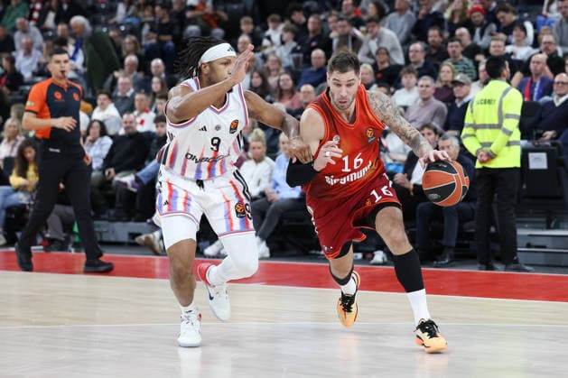 Stefan Jovic FC Bayern Basketball, 16 with Lamar Stevens Paris Basketball, 09 , GER, FC Bayern Basketball vs Paris Basketball, Basketball, Euroleague, Matchday 26, Season 2025 2026, 03 02 2026, GER, FC Bayern Basketball vs Paris Basketball, Basketball, Euroleague, Matchday 26, Season 2025 2026, 03 02 2026 Munich Copyright: xEibner-Pressefoto JennixMaulx EP_JML