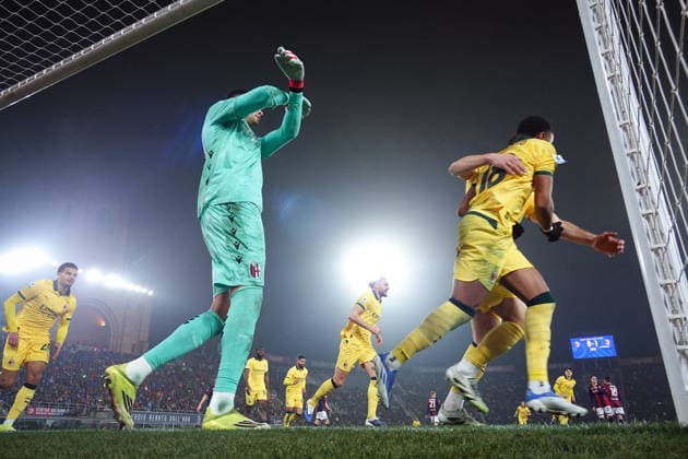 AC Milan s Christopher Nkunku celebrates after scoring the 0-2 goal for his team during the Serie A soccer match between Bologna and Milan at the Renato DallÕAra Stadium in Bologna, north Italy - Tuesday, February 3, 2026 -  Copyright: xMassimoxPaolone LaPressex