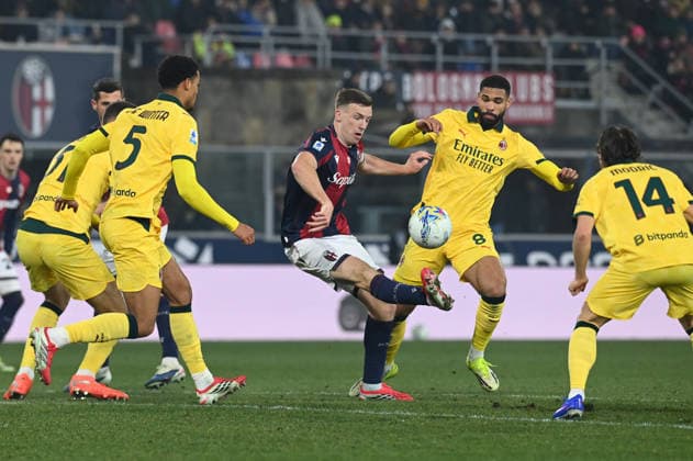 Lewis Ferguson (Bologna Fc) in action during Bologna FC vs AC Milan, Italian soccer Serie A match in Bologna, Italy, February 03 2026  Copyright: xGianlucaxRicci IPAxSportx xipa-agency.netx xx IPA_70932030 IPA_Agency_IPA70932030
