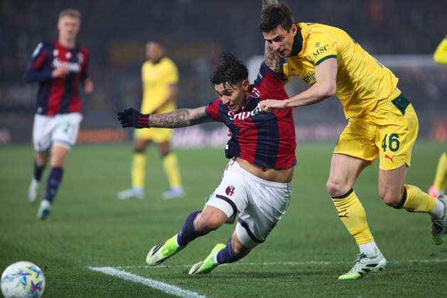 Matteo Gabbia of AC Milan and Santiago Castro of Bologna FC compete for the ball during the serie A match between Bologna FC and AC Milan at Renato dall™Ara stadium in Bologna (Italy), February 3, 2026. massimilianoxcarnabuci