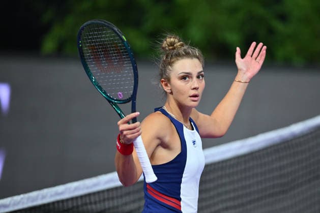 Transylvania Open 2026 - WTA, Tennis Damen 250 Tournament - Day 4 - Jaqueline Cristian v Lucrezia Stefanini Jaqueline Cristian of Romania competes in the first round of the Transylvania Open 2026 doubles game, a WTA250 Tournament, against Lucrezia Stefanini of Italy at BT Arena in Cluj-Napoca, Romania, on February 3, 2026. Cluj Napoca Romania  Copyright: xAlexxNicodimx originalFilename:nicodim-transylv260203_npiZx.jpg