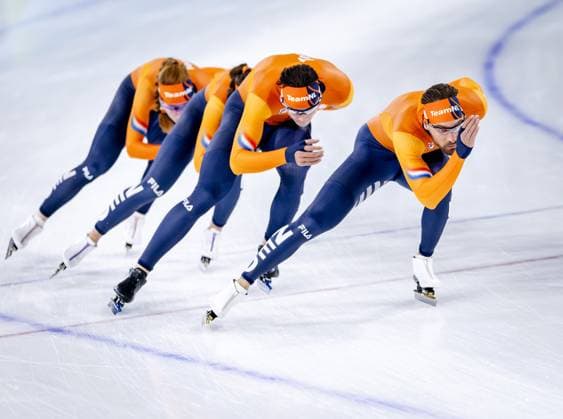 MILAN - Antoinette Rijpma-de Jong, Femke Kok, Jenning de Boo, and Kjeld Nuis during a training session at the Milano Speed skating, Eisschnelllauf Stadium. The speed skaters are preparing for their participation in the Winter Olympics. SEM VAN DER WAL ANP xVIxANPxSportx xxANPxIVx 549616236 originalFilename: 549616236.jpg