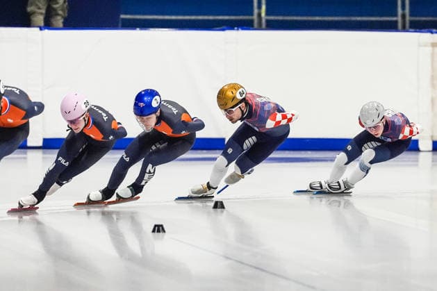 2026-02-04 - Milano Cortina 2026 Winter Olympics MILAN, ITALY - FEBRUARY 4: Zoe Florence Deltrap of Netherlands, Xandra Velzeboer of Netherlands, Ivan Martinic of Croatia, Valentina Ascic of Croatia during a training before the Milano Cortina 2026 Winter Olympics at the Milano Ice Skating Arena on February 4, 2026 in Milan, Italy Milan Milano Ice Skating Arena Italy Content not available for redistribution in The Netherlands directly or indirectly through any third parties. Copyright: xAndrexWeeningx
