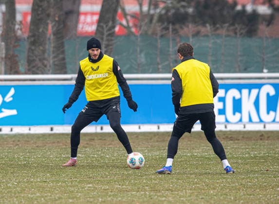 Soccer, Men, Season 2025 26, 2 Bundesliga, Hertha BSC, Training, v l Marton Dardai Hertha BSC , Dawid Kownacki Hertha BSC , 04 02 2026, Copyright: xSebastianxRäppold MatthiasxKochx