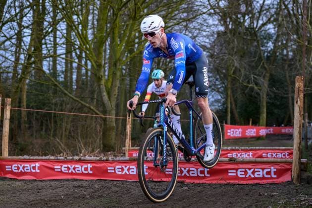 Belgian Niels Vandeputte pictured in action during the men s elite race of the Parkcross cyclocross cycling event, race 6 7 in the Exact Cross competition, Wednesday 04 February 2026 in Maldegem. DAVIDxPINTENS  x161034103x