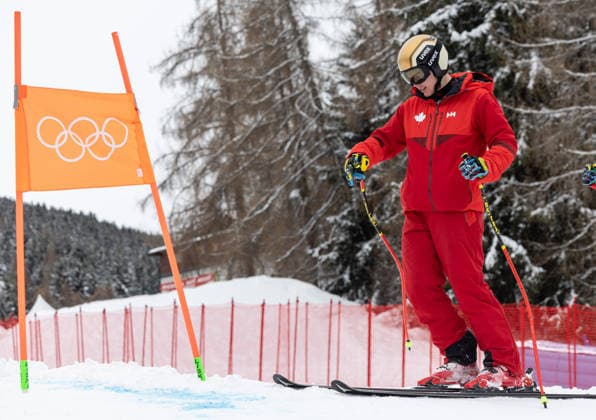 OLYMPICS - Winter Olympic Games, Olympische Spiele, Olympia, OS Milano Cortina 2026 BORMIO,ITALY,04.FEB.26 - OLYMPICS, ALPINE SKIING - Winter Olympic Games Milano Cortina 2026, preview, downhill training, men. Image shows Jeffrey Read (CAN). Keywords: inspection.  GEPAxpictures xHaraldxSteiner