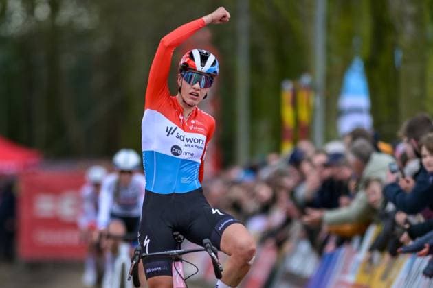Luxembourgian Marie Schreiber celebrates as she crosses the finish line to win the women s elite race of the Parkcross cyclocross cycling event, race 6 7 in the Exact Cross competition, Wednesday 04 February 2026 in Maldegem. DAVIDxPINTENS  x161036910x