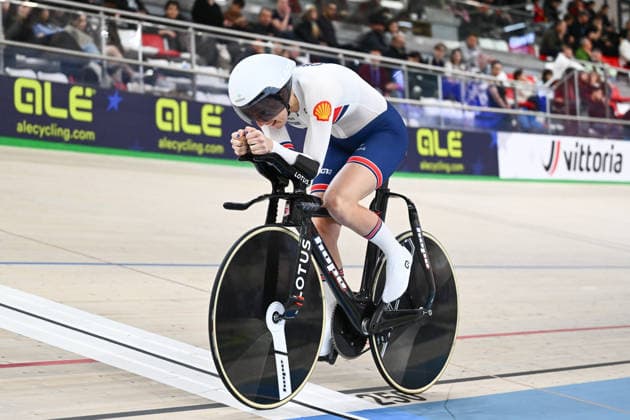 2026 UEC Track Elite European Championships Picture by Olly Hassell SWpix.com - 04 02 2026 - Cycling - 2026 UEC Track Elite European Championships - Konya Velodrome, Konya, Türkiye - Women™s Individual Pursuit - For Gold - Josie Knight (Great Britain) Konya Konya Velodrome Türkiye Copyright: x xSWpix.comx(t axPhotographyxHubxLtd)xOllyxHassell SWpix.comx SWP-3177-0836