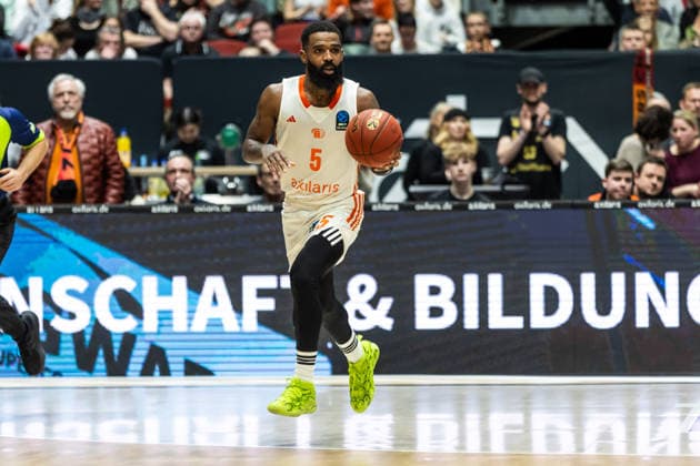 GER, BKT EuroCup, season 2025 2026, Niners Chemnitz Dolomiti Energia Trento 04 02 2026, Messe, Chemnitz, GER, BKT EuroCup, season 2025 2026, Niners Chemnitz Dolomiti Energia Trento Corey Davis Jr Niners Chemnitz, 5 Photo Alexander Trienitz Chemnitz Messe Saxony Germany