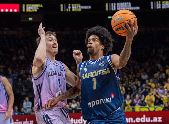Basketball, Men, Season 2025 2026, Basketball Champions League Round of 16, Group J , Alba Berlin Karditsa Iaponiki, v l Alex O Connell Alba , Aaron Estrada Karditsa , 04 02 2026, Copyright: xSebastianxRäppold MatthiasxKochx