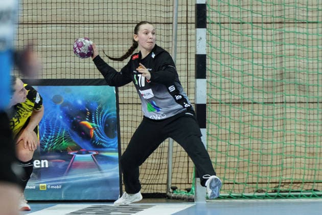 Goalkeeper Nicola Czaja Halle, 70 , SV Union Halle Neustadt vs Borussia Dortmund, Alsco Handball Bundesliga Women, Season 2025 26, 16 Matchday, 04 02 2026 Halle SWH Arena Sachsen Anhalt Germany