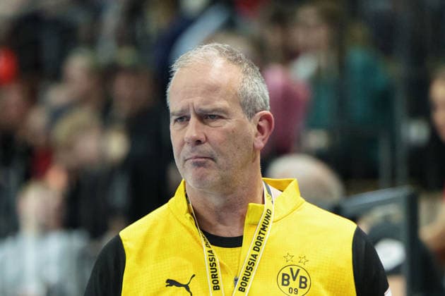 Coach Henk Groener BVB Women , SV Union Halle Neustadt vs Borussia Dortmund, Alsco Handball Bundesliga Women, Season 2025 26, 16 Matchday, 04 02 2026 Halle SWH Arena Sachsen Anhalt Germany