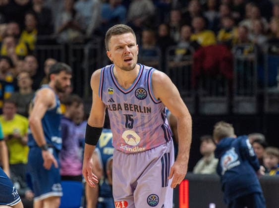 Basketball, Men, Season 2025 2026, Basketball Champions League Round of 16, Group J , Alba Berlin Karditsa Iaponiki, Martin Hermannsson Alba , 04 02 2026, Copyright: xSebastianxRäppold MatthiasxKochx