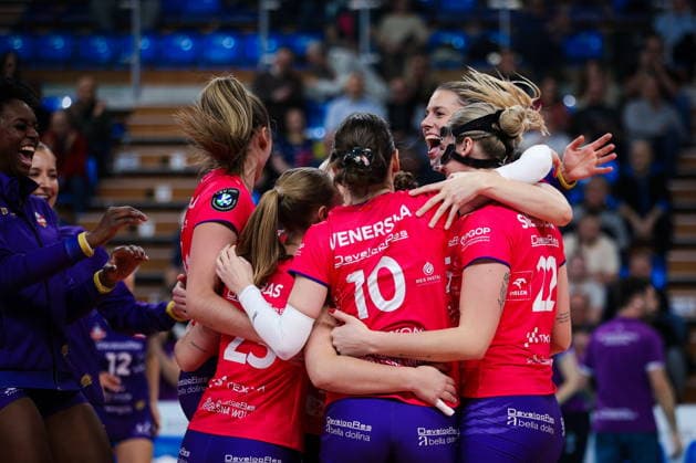 2026.02.04 Rzeszow Siatkowka, Liga Mistrzyn 2026 DevelopRes Rzeszow - SSC Palmberg Schwerin N z radosc Developres Rzeszow Laura Heyrman Foto Marta Badowska PressFocus 2026.02.04 Rzeszow Volleyball, CEV Champions League Volley 2026 Women radosc Developres Rzeszow Laura Heyrman Credit: Marta Badowska PressFocus NEWSPIX.PL --- newspix.pl POLAND OUT! 