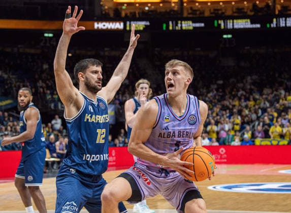 Basketball, Men, Season 2025 2026, Basketball Champions League Round of 16, Group J , Alba Berlin Karditsa Iaponiki, v l Nikolaos Diplaros Karditsa , Sam Griesel Alba , 04 02 2026, Copyright: xSebastianxRäppold MatthiasxKochx