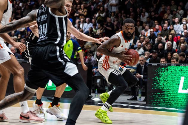 GER, BKT EuroCup, season 2025 2026, Niners Chemnitz Dolomiti Energia Trento 04 02 2026, Messe, Chemnitz, GER, BKT EuroCup, season 2025 2026, Niners Chemnitz Dolomiti Energia Trento Corey Davis Jr Niners Chemnitz, 5 Photo Alexander Trienitz Chemnitz Messe Saxony Germany