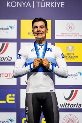 LEITAO Iuri UEC Track Cycling European Championships Konya 2026 LEITAO Iuri POR Portugal Winner First Place Award Ceremony Medal Ceremony Podium Portrait Portrait Portrait Event Event UEC Track Cycling European Championships 2026 Category Category Cycling Track Cycling European Championships Location Location Asia Türkiye Konya Discipline Omnium Category Elite Men Distance m Date Date 04 02 2026 Wednesday Day 4