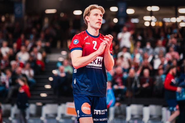 VBL SVG Lüneburg vs SWD powervolleys Düren, 04 02 205 Daniel Gruvaeus SVG Lüneburg, 2 claps Volleyball Bundesliga SVG Lüneburg vs SWD powervolleys Düren on 04 02 2026 in the LKH Arena, Lüneburg Copyright: xBEAUTIFULxSPORTS Tonhäuserx