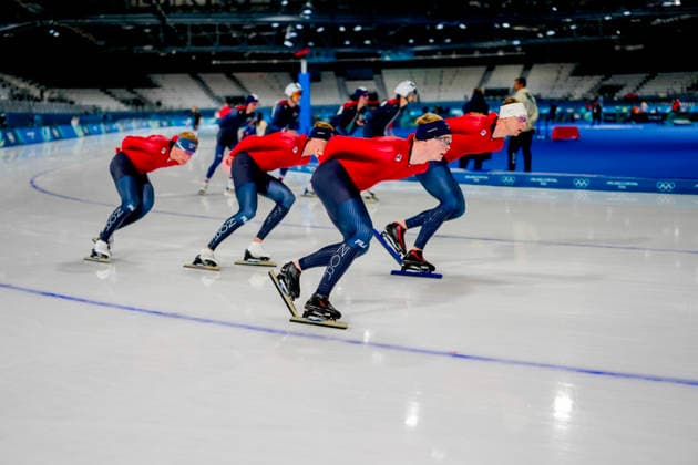 Winter Olympics in Milan Cortina 2026 Milan, Italy 20260205. Skate skaters Sander Eitrem, Peder Kongshaug and Sigurd Henriksen train in the Milan Speed skating, Eisschnelllauf arena during the Milan Cortina 2026 Winter Olympics. All will run 5000m on Sunday. Photo: Heiko Junge NTB Milano Italy EDITORIAL USE ONLY. RESTRICTED USE FOR BETTING COMPANIES Ref:_SPO491MU3oene4.jpg *** Winter Olympics in Milan Cortina 2026 Milan, Italy 20260205 Skate skaters Sander Eitrem, Peder Kongshaug and Sigurd Henriksen train in the Milan Speed Skating arena during the Milan Cortina 2026 Winter Olympics All will run 5000m on Sunday Photo Heiko Junge NTB Milano Italy EDITORIAL USE ONLY RESTRICTED USE FOR BETTING COMPANIES  Copyright: xHeikoxJungex xNTBx